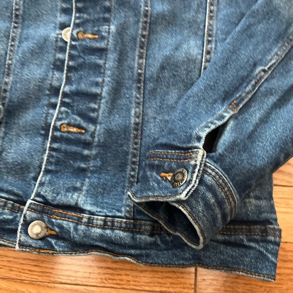 [M] Zara Man Dark Wash Blue Denim Trucker Jacket Button Stretch - Picture 2 of 8